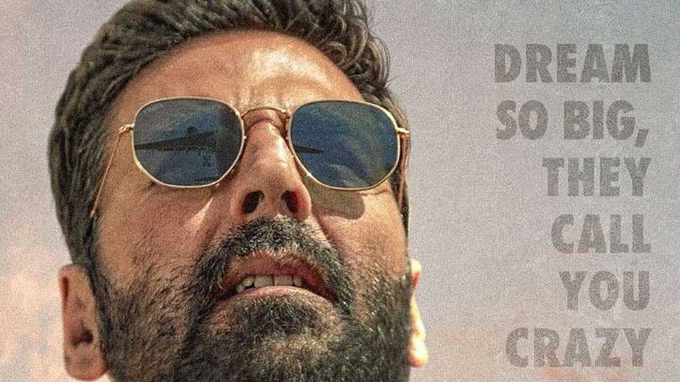 Sarfira Poster: Akshay Kumar Dons Rugged Look With Stubble, Polygonal Sunglasses | Movies News Filmymeet