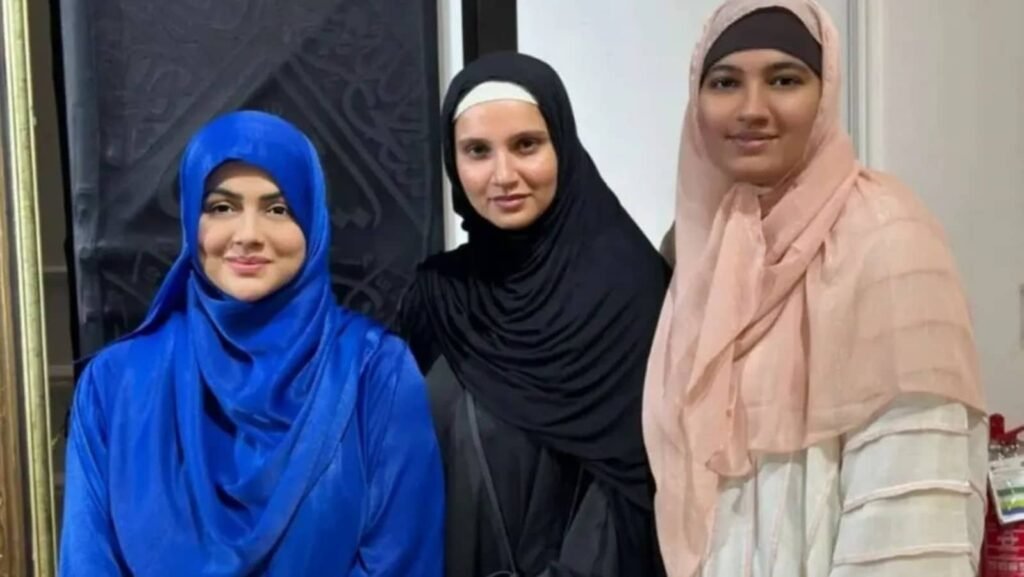 Sana Khan and Sania Mirza go for Hajj with their families; bond over the experience. Watch | Bollywood FilmyMeet