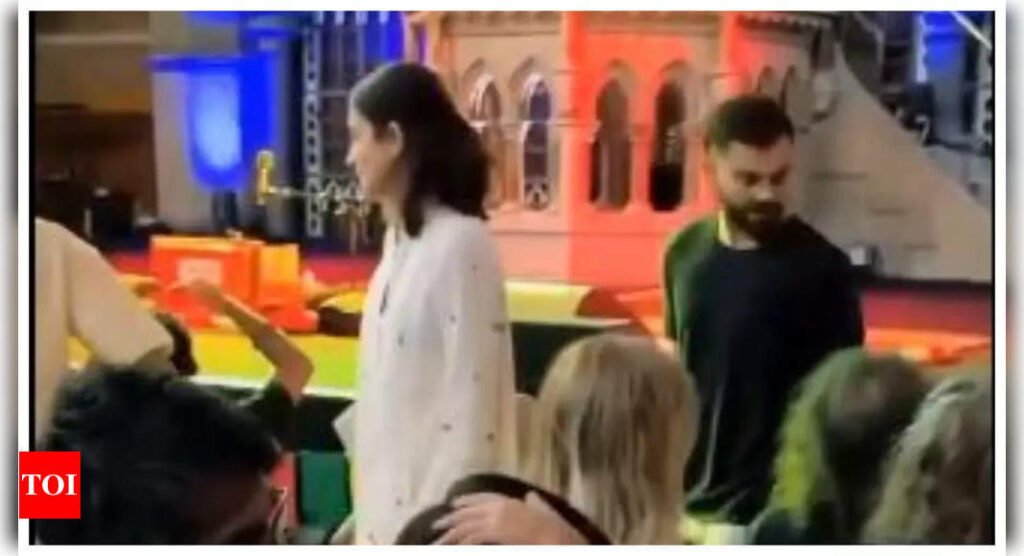 Virat Kohli spotted attending kirtan with wife Anushka Sharma in London: WATCH video | Filmymeet