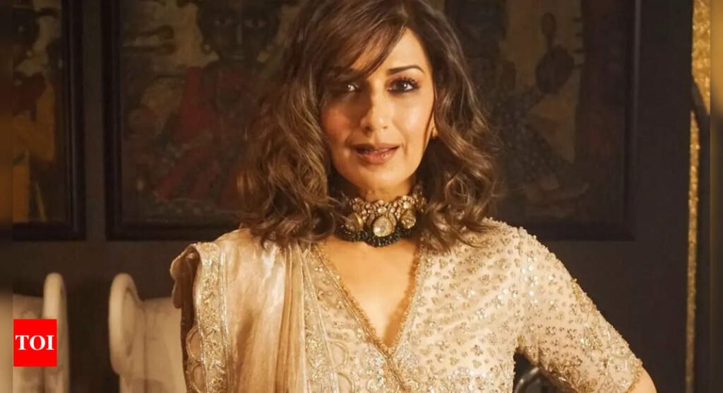 Sonali Bendre talks about ‘Sarfarosh’ clocking 25 years; says it makes her feel old | Filmymeet