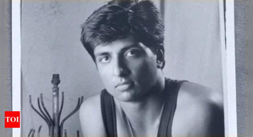 Happy birthday Suno Sood: When the actor delighted all with his “first so-called professional portfolio” and Farah Khan reacted | Filmymeet