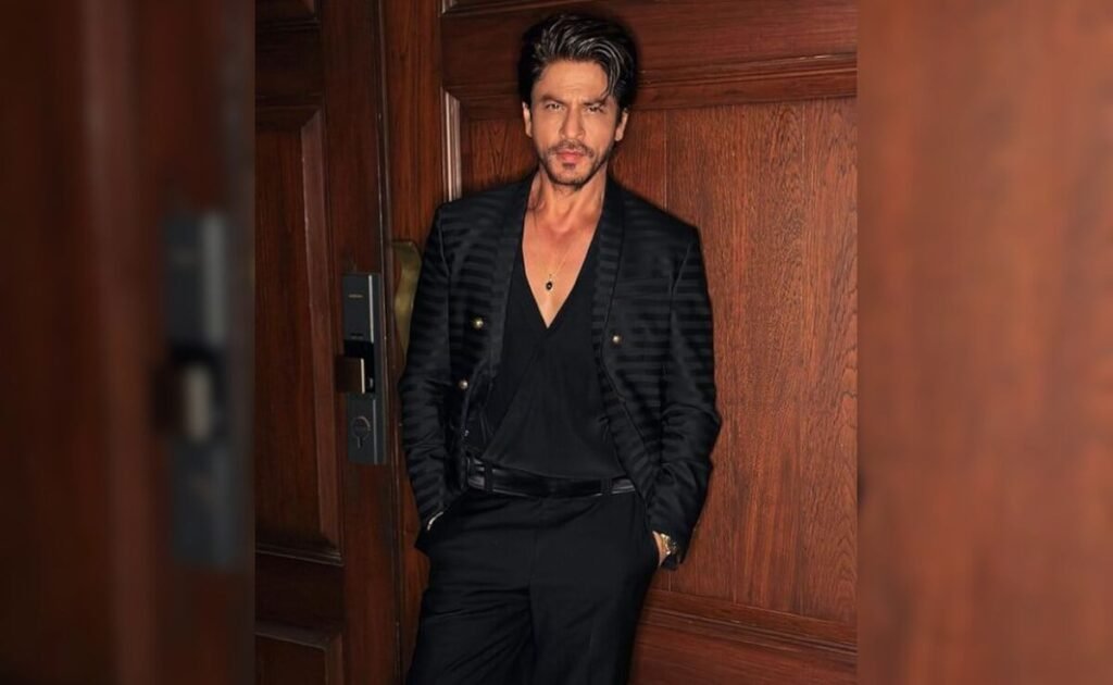 Shah Rukh Khan Honoured With The Pardo Alla Carriera Award FilmyMeet