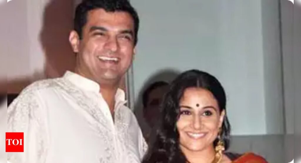 Is Vidya Balan planning a surprise party for husband Siddharth Roy Kapur? Here is what she has been upto: video inside | Hindi Movie News Filmymeet