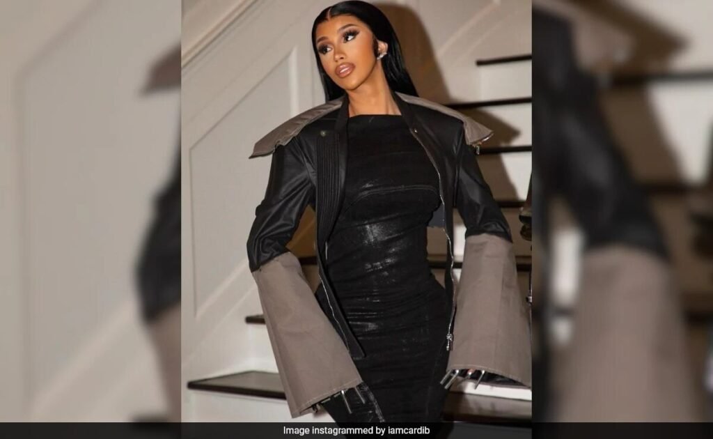 Cardi B Announces Third Pregnancy After Filing For Divorce From Offset FilmyMeet