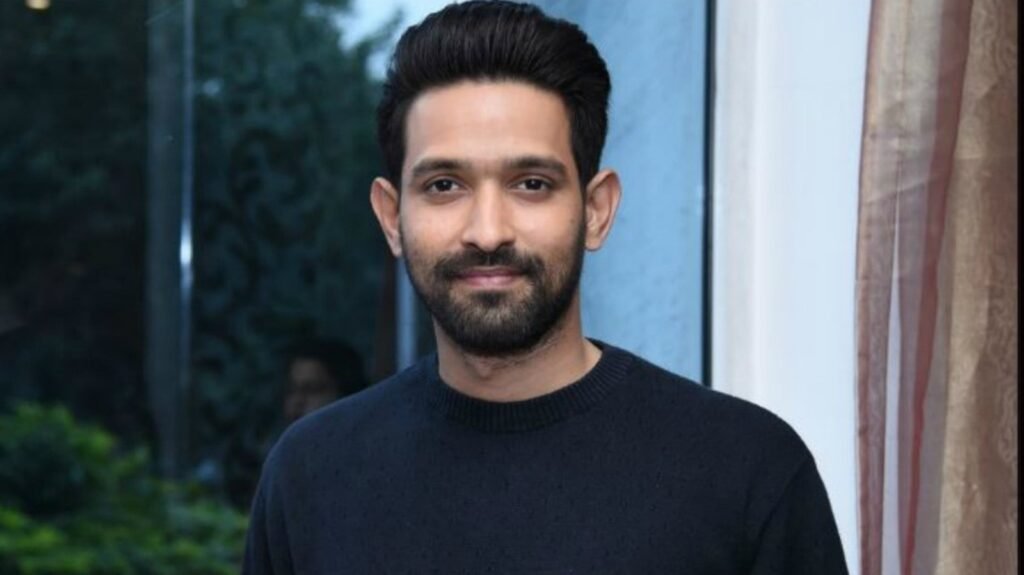 Vikrant Massey recalls schooling a fan for recording him without consent: 'Aap zoo mein aaye ho' | Bollywood FilmyMeet