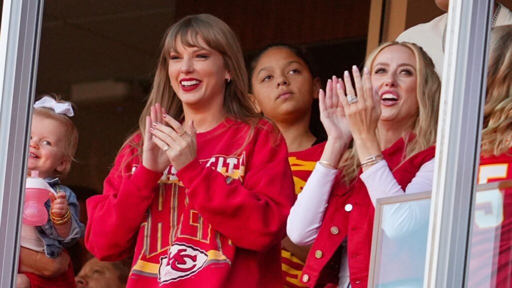 Taylor Swift ‘snubs’ Brittany Mahomes at Chiefs game after Trump support; Fans fear ‘indirect endorsement' FilmyMeet