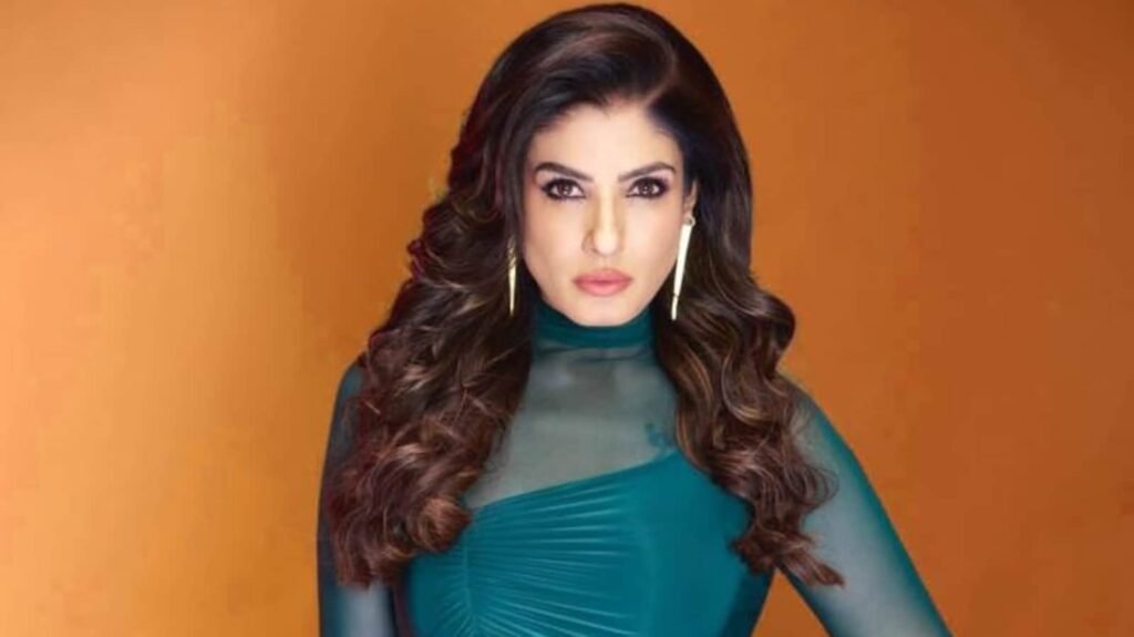 Raveena Tandon replies after fan whom she refused a selfie in London contacted her: I’ll meet you, take a pic together | Bollywood FilmyMeet