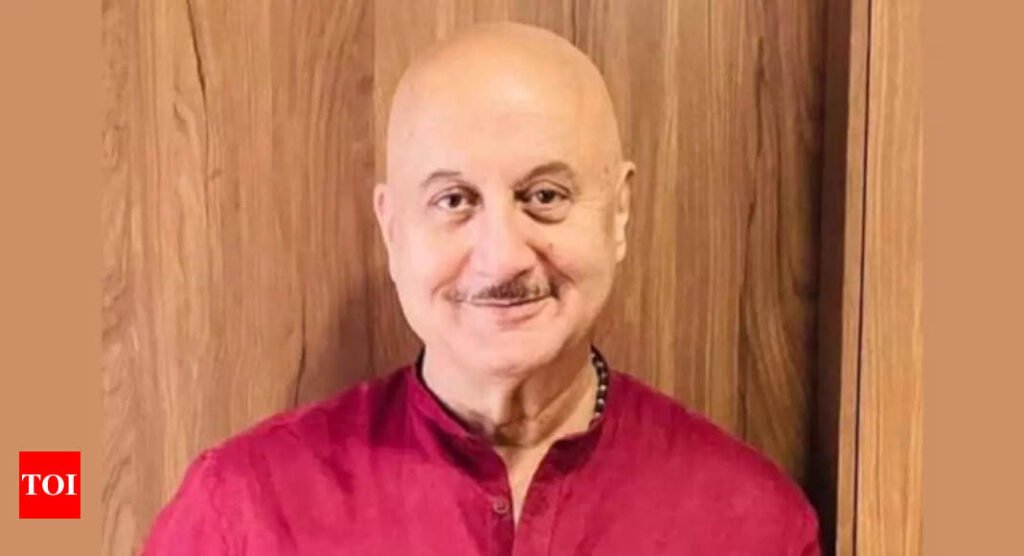 Anupam Kher reveals he nearly went bankrupt, recalls incident when police laughed after his car was stolen | Hindi Movie News Filmymeet