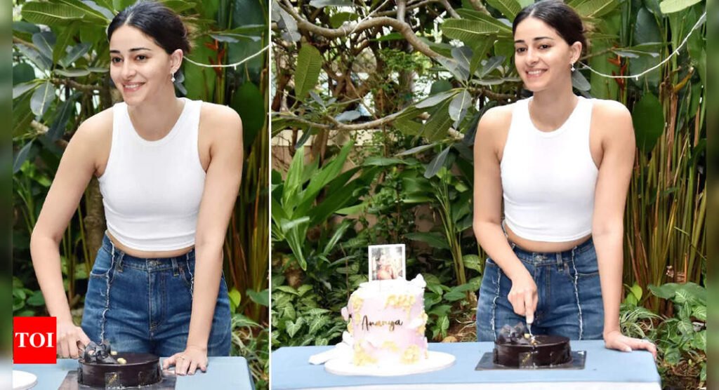 Ananya Panday cuts ‘Main apni favourite hoon’ cake and celebrates her 26th birthday with paparazzi - WATCH video | Hindi Movie News Filmymeet