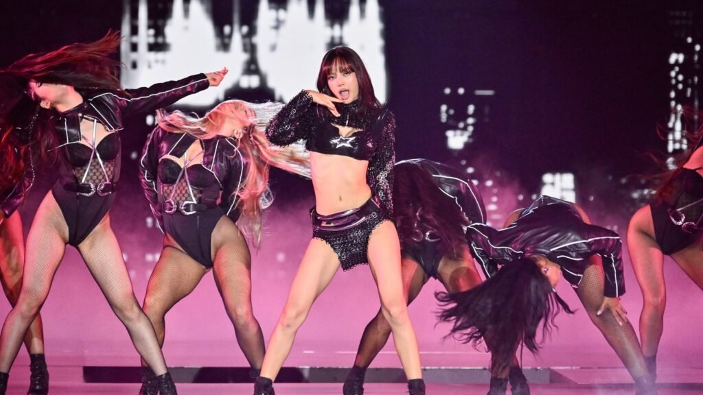 Victoria's Secret show slammed for ‘fake’ crowd noise, sloppy walks: ‘Go woke, go broke’ FilmyMeet