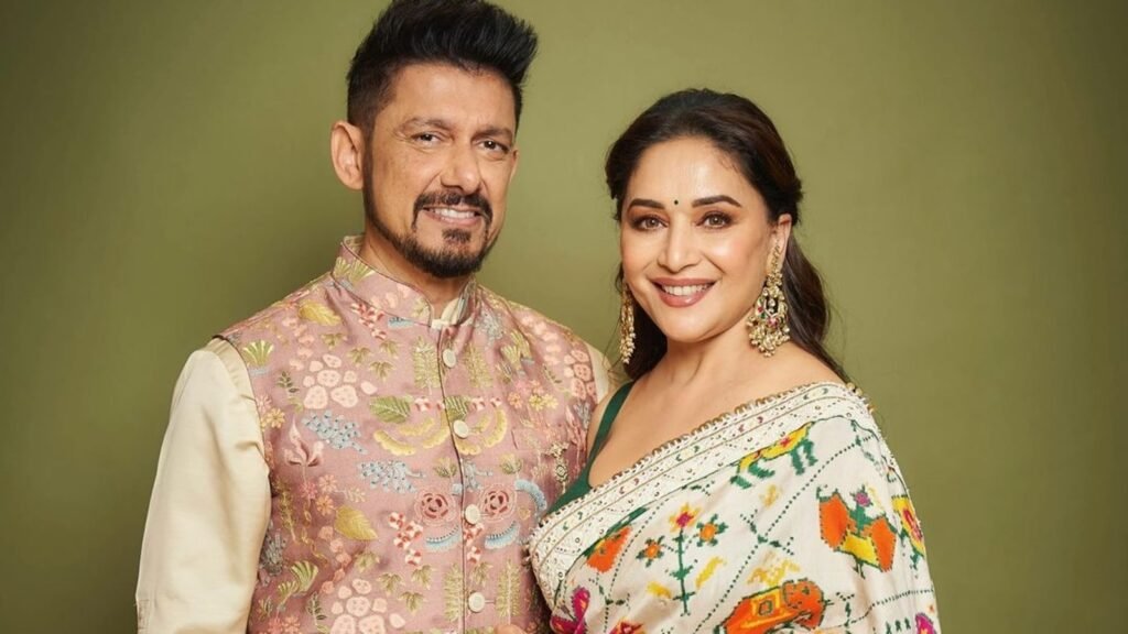 Internet thinks Madhuri Dixit gives off ‘ekdam mummy wali vibe’ in sweet video with husband Shriram Nene | Bollywood FilmyMeet