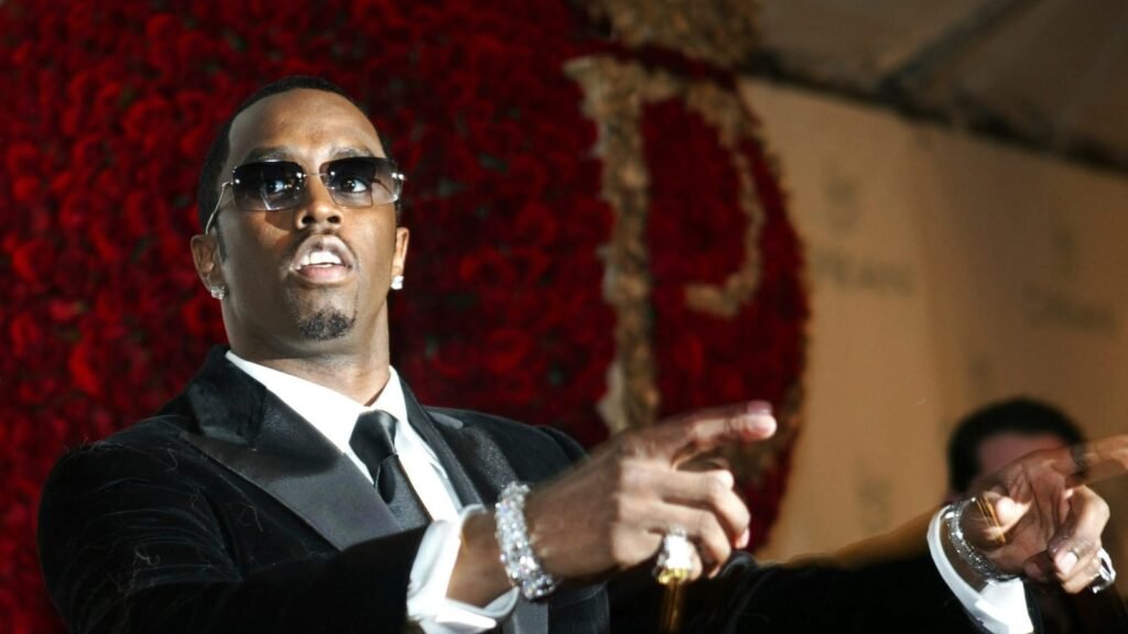 Diddy ‘broke’ jail rules, used his kids to ‘corruptly’ influence jurors, blackmail victims: Report | Hollywood FilmyMeet