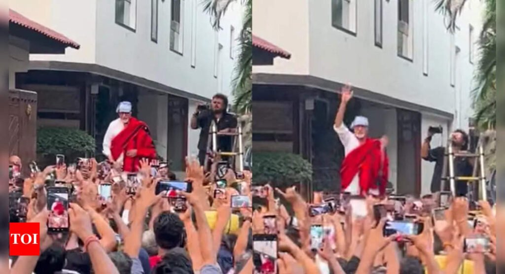 Amitabh Bachchan meets fans outside Jalsa in Mumbai; sea of fans cheers for Big B - WATCH | Hindi Movie News Filmymeet